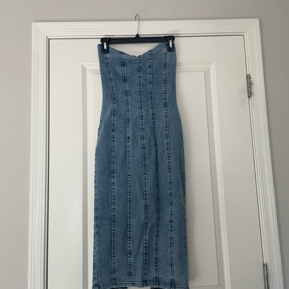 NWOT Denim Midi Dress - Picture 3 of 9